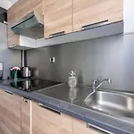 Art Deco Flat 45 M² 公寓