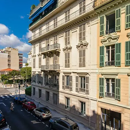 Art Deco Flat 45 M² Nizza