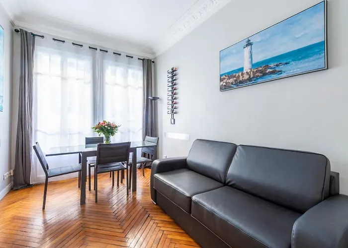 Art Deco Flat 45 M² Apartamento *
